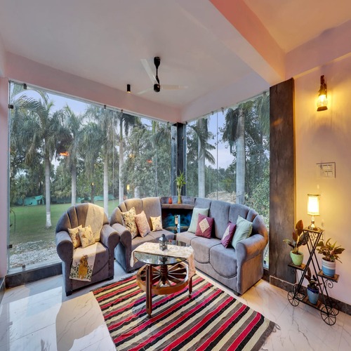 Seasons Retreat Seasons Retreat